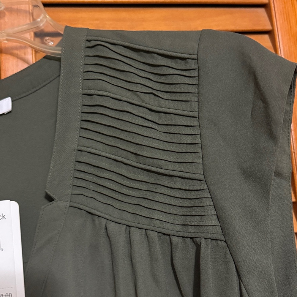 Dark Green Pleated Blouse - Picture 3 of 5
